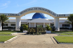 Fachada-Camara-201-300x200.jpg