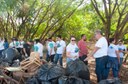 Ação de limpeza da nascente afluente do Córrego Traíra