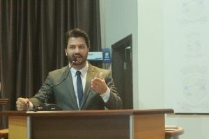 IMG_3381-300x200.jpg