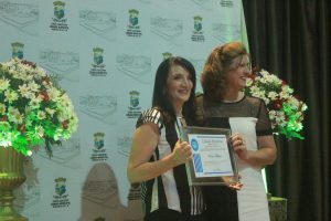 IMG_3489-300x200.jpg