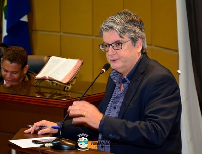 Manoel na tribuna