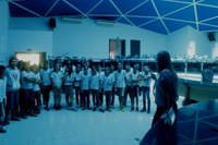Alunos da escola 13 de Maio visitam Legislativo Municipal