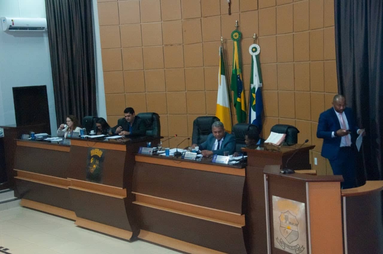 Câmara aprova PL  que regulamenta atividade de motoboys em Primavera do Leste 