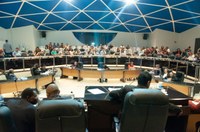 Em sessão ordinária, Assembleia Legislativa é criticada por vereadores 