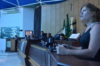 Professora Edna assume vaga na Casa após 20 anos. 3 mulheres compõe a bancada feminina