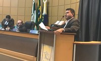Vereador Carlos Araújo defende implantação de banheiros em lotéricas