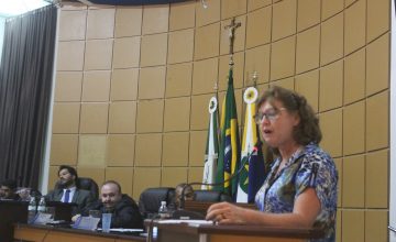 Vereadora Edna Manhic defende luta e inclusão feminina