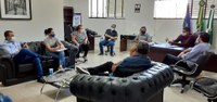 Vereadores se reúnem com equipe de saúde para discutir ações de combate ao Covid-19