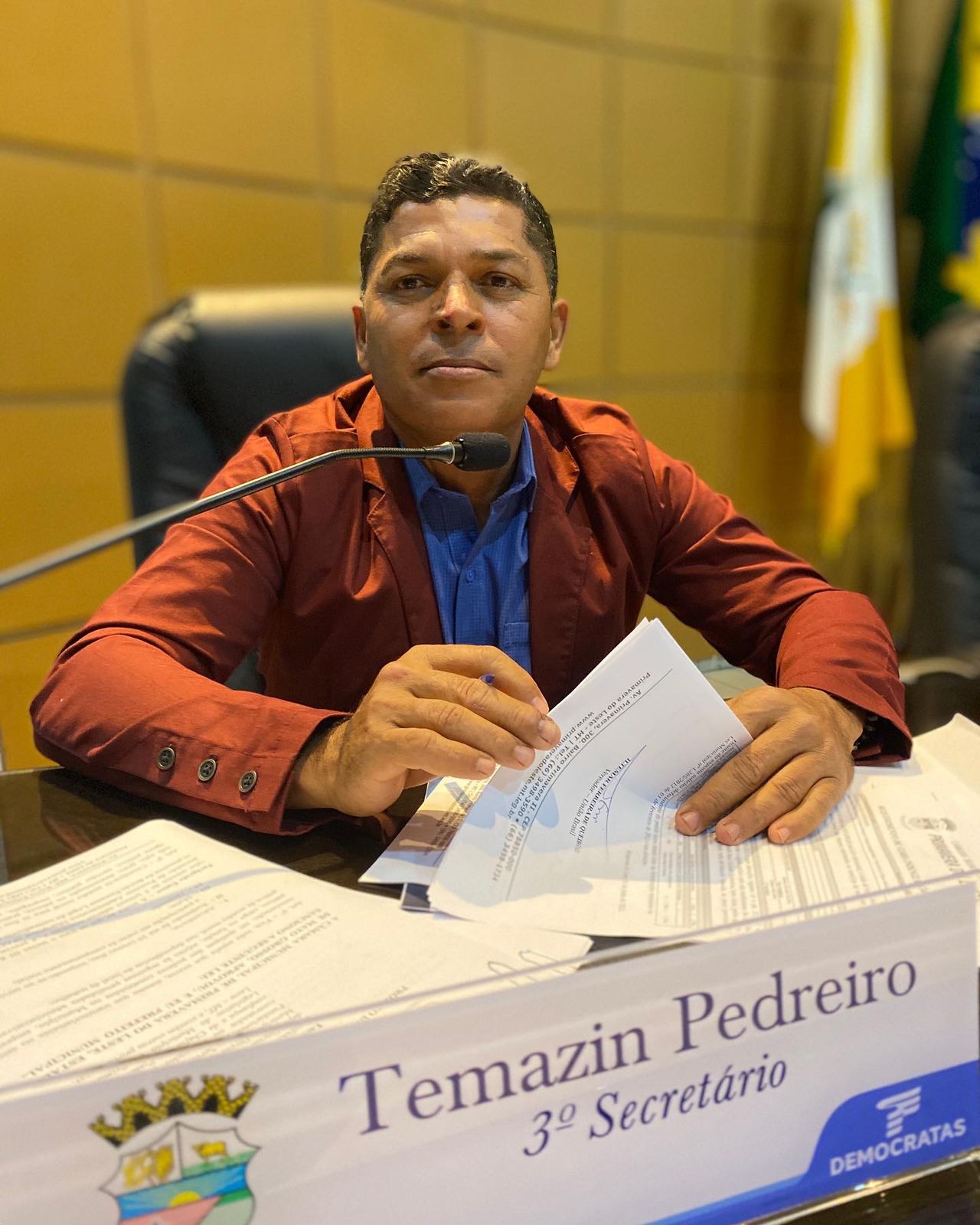 TEMAZIN SOLICITA URGÊNCIA COM O CASTRAMÓVEL NA CIDADE   